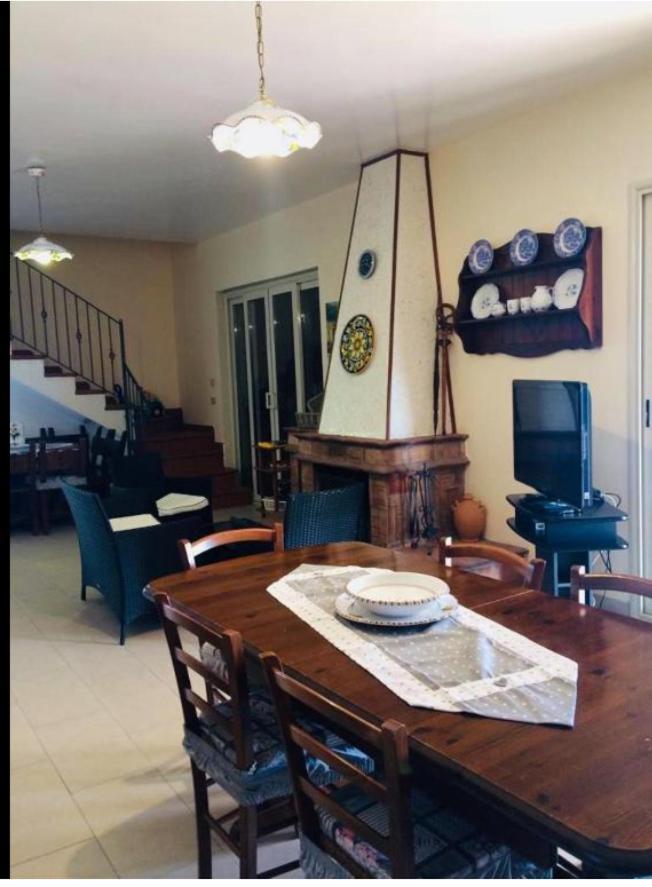 Villa Vela Augusta Extérieur photo